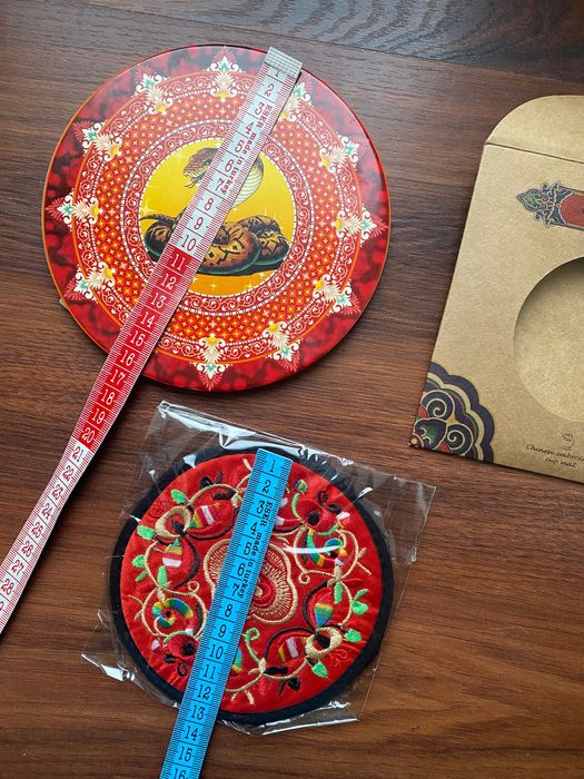 3шт Підставки під гаряче в Китайському Стилі червоні вишиті змія