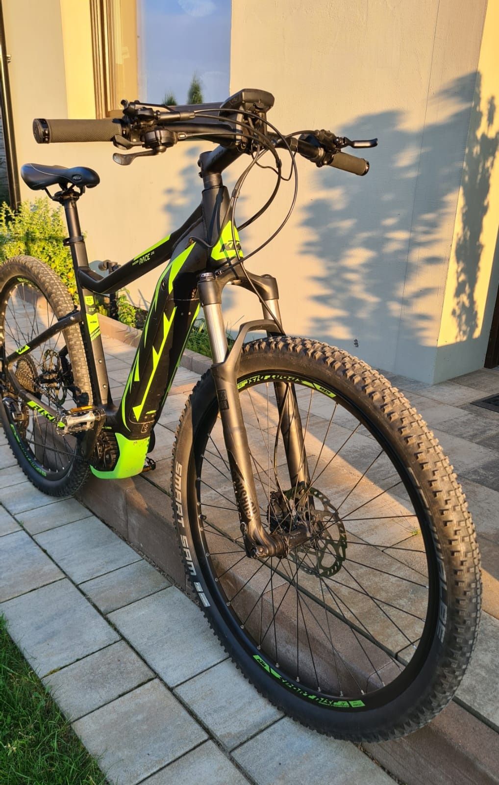 Rower elektryczny MTB KTM Macina Race 292 super stan bosch