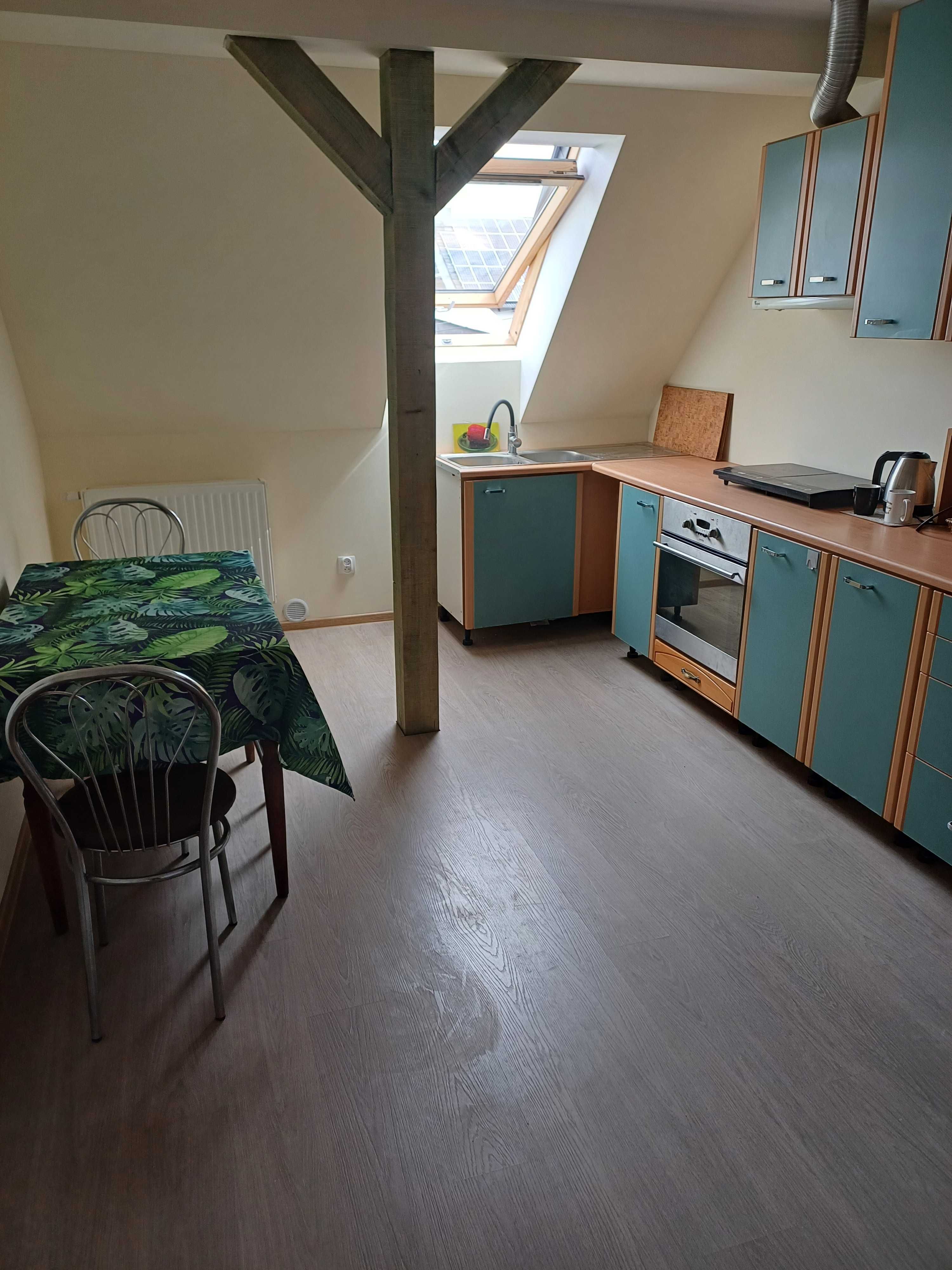 Mieszkanie 2 pokoje +salon z kuchnią 55m2