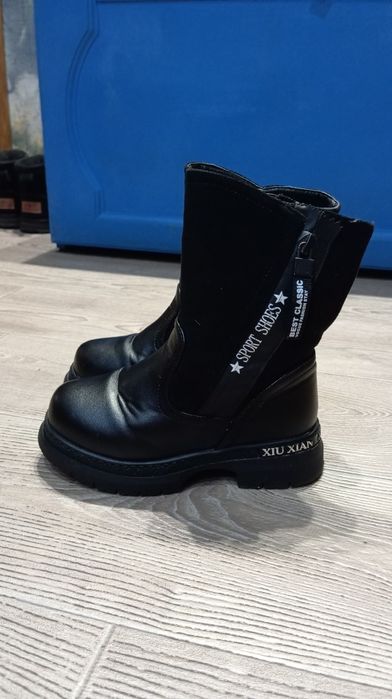 Зимние сапоги для девочки