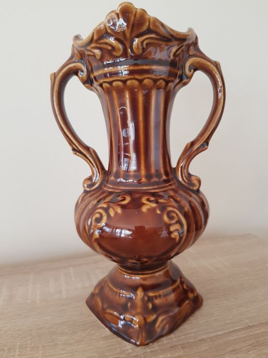 Piękny klasyczny wazon