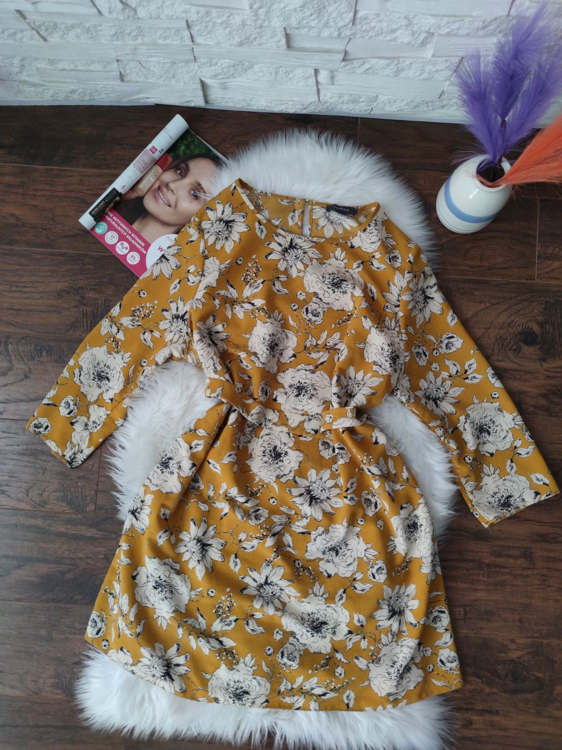 Primark cudowna sukienka Boho z paskiem w kwiaty Bohemian
Rozmiar  XL