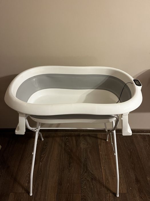 Skladana wanienka z stojakiem