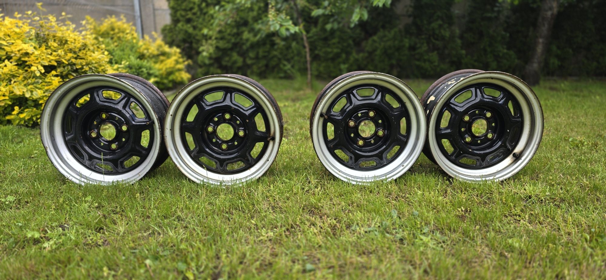 Felgi stalowe BMW oryginal 13 cali ET18 4x100 Rekin E30
