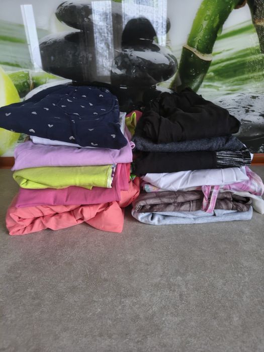 Zestaw ciuszkow dziewczęcych  152/158