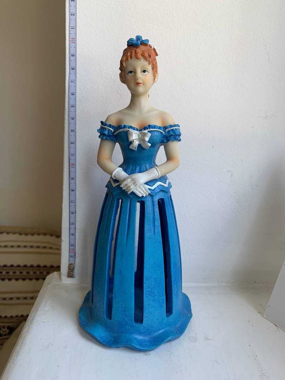 Салфетница статуэтка дама
