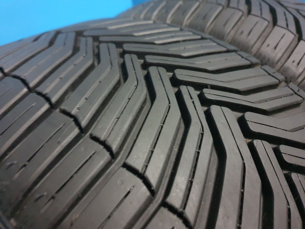 225/40 R18 Opony całoroczne Michelin