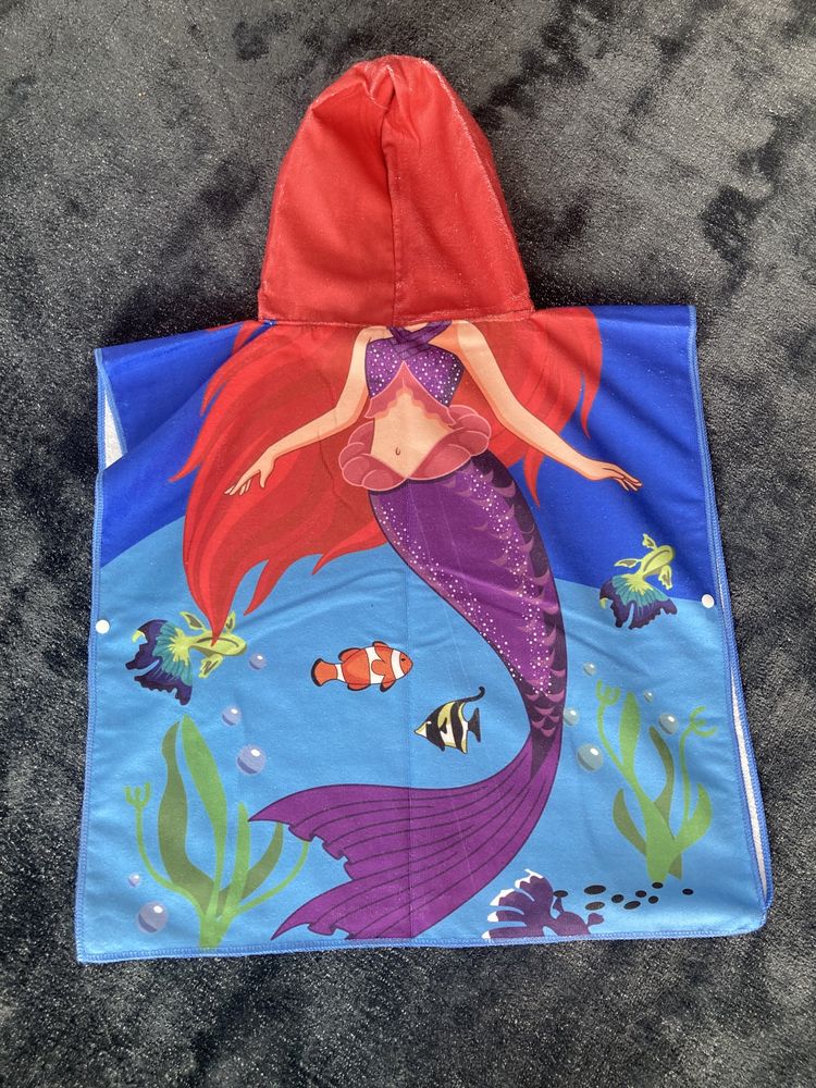 Ponczo dziecięce, plażowe ręcznik Arielka