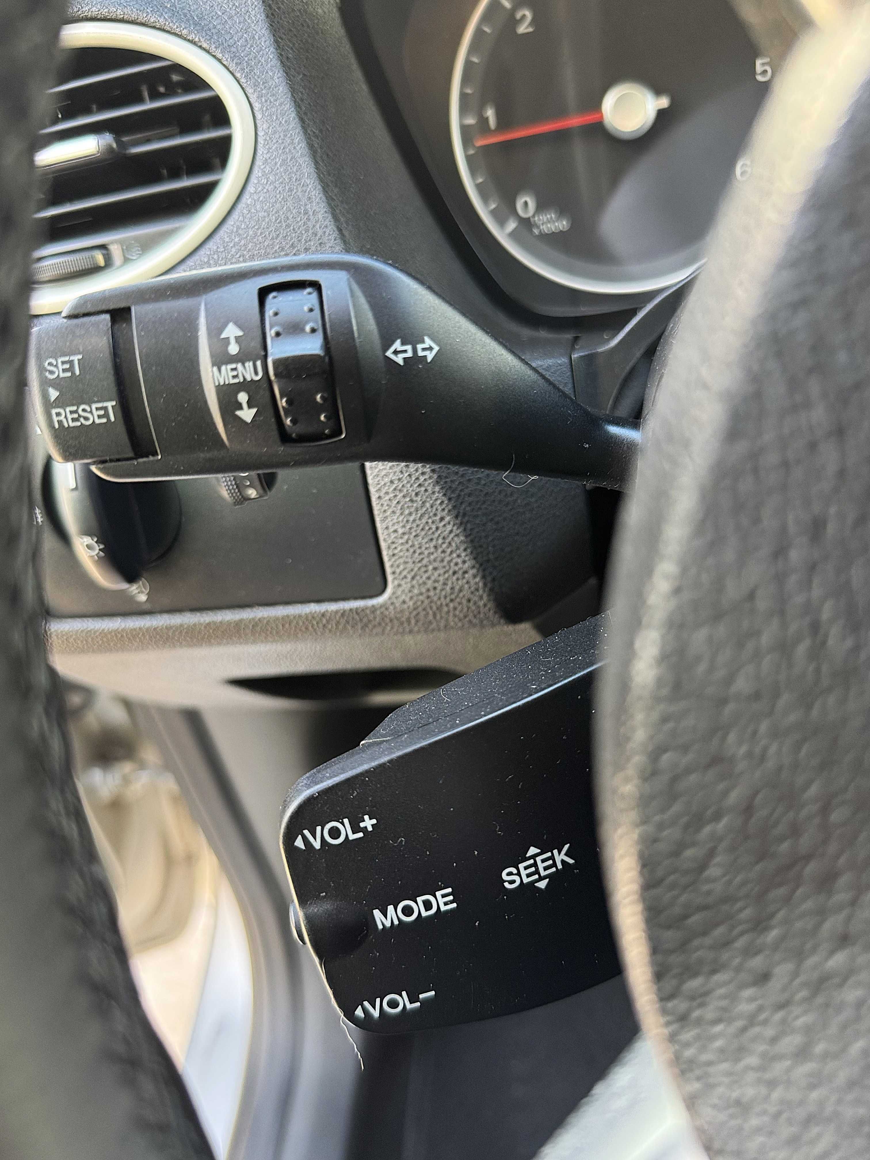 Ford Focus 1.6 Tdci Sport A/C IUC Antigo