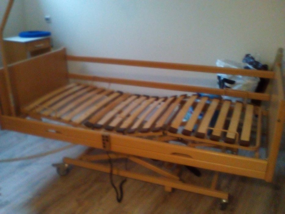 Sprzedam łóżko rehabilitacyjne burmeier 3-4 funkcyjne
