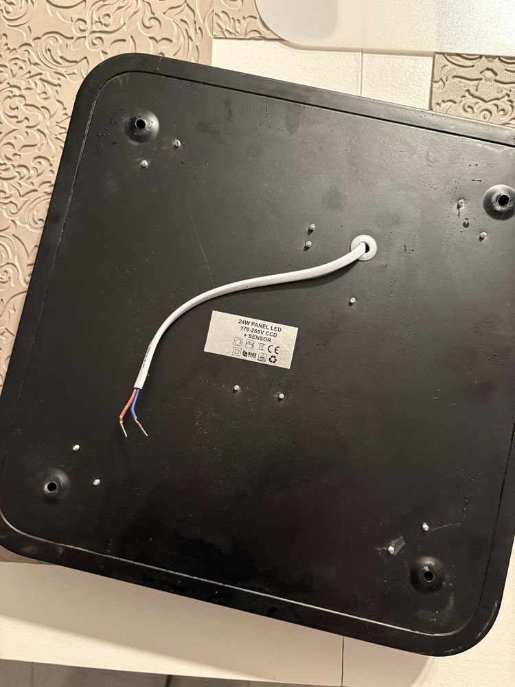 Lampa Z Czujnikiem Ruchu Zmierzchu LED 24W