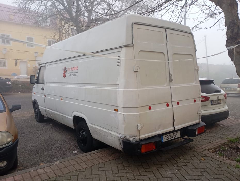 Iveco daily mecanica impecavel