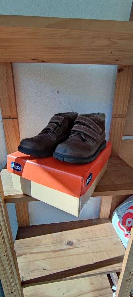 Bota Chicco castanha tamanho 31