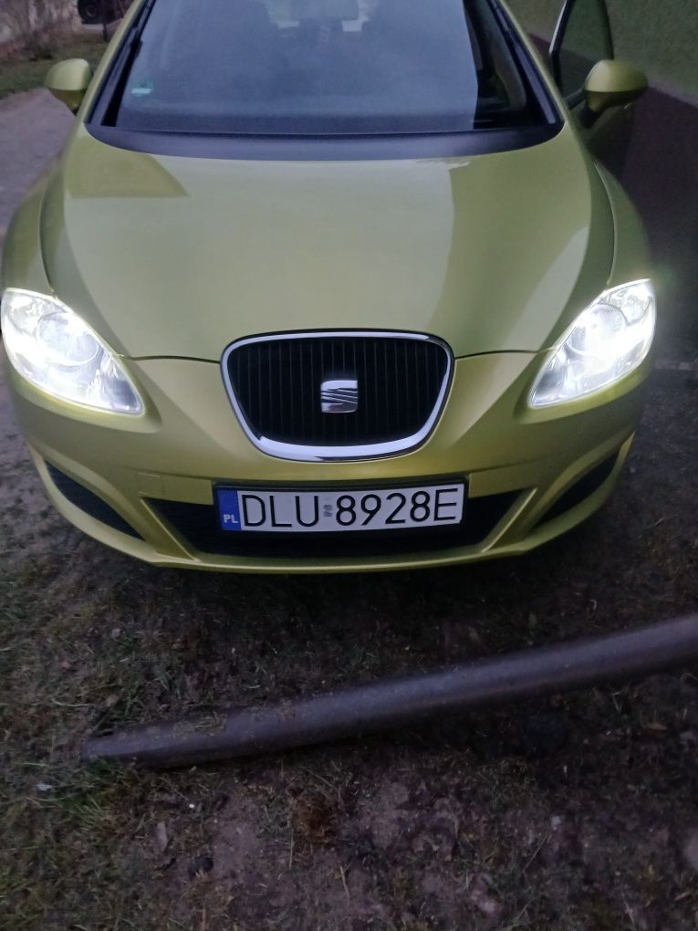 Seat Leon 1.4 Mpi 2009r 115tys