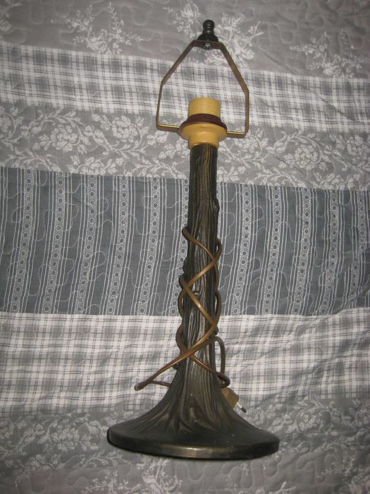 Duża lampa stojąca, klosz w stylu Tiffany,  jak nowa!