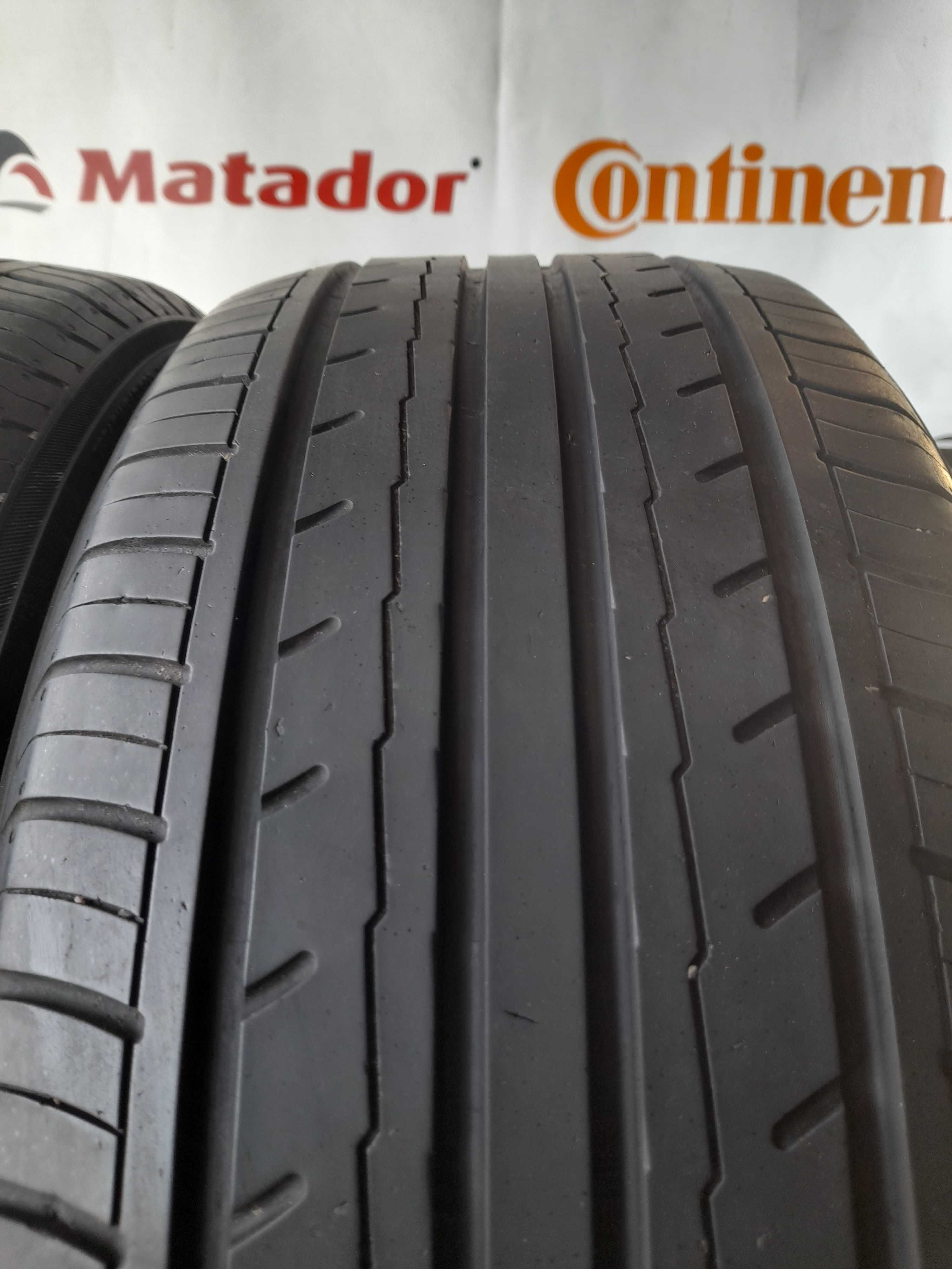 Літні шини 225/45 R17 Yokohama blue earth es32	2020 року