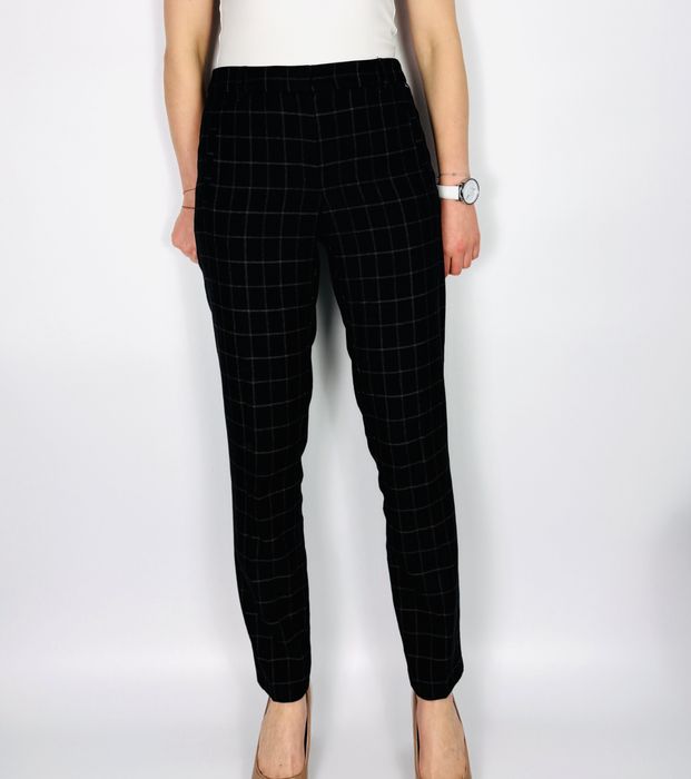 Czarne spodnie w kratkę S 36 Dunnes
