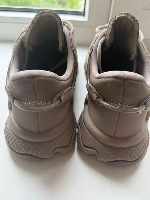 Кросівки жіночі Adidas