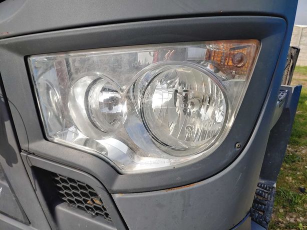 Lampa przednia lewa i prawa strona Mercedes Actros MP4 Antos 2015 E6