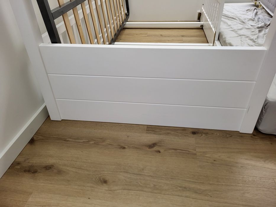 Cama Montessori madeira sólida lacada