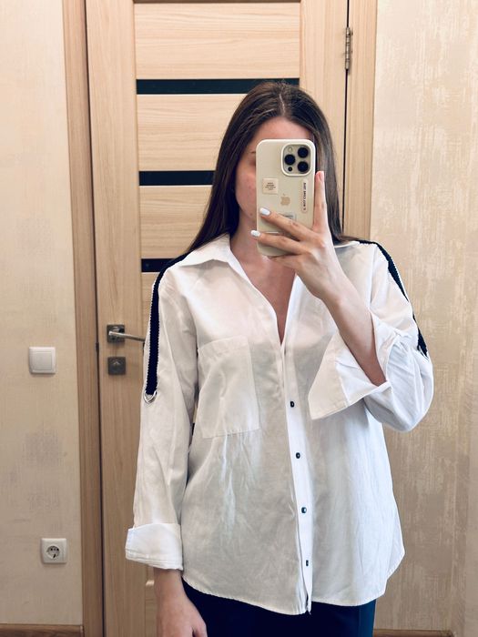 Жіноча рубашка біла zara