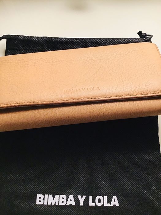 Carteira pele Bimba e Lola