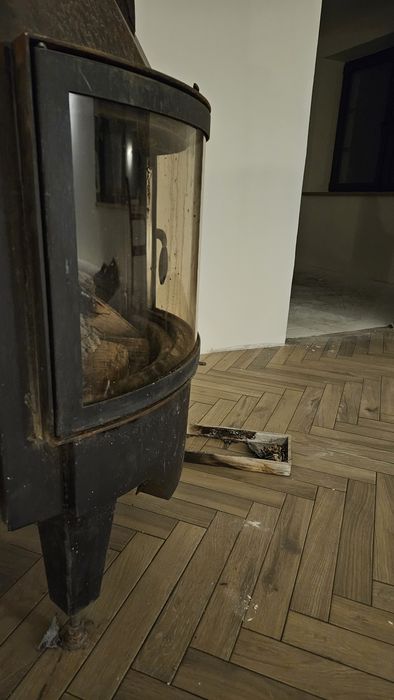 Wkład kominkowy z szybą półokrągłą