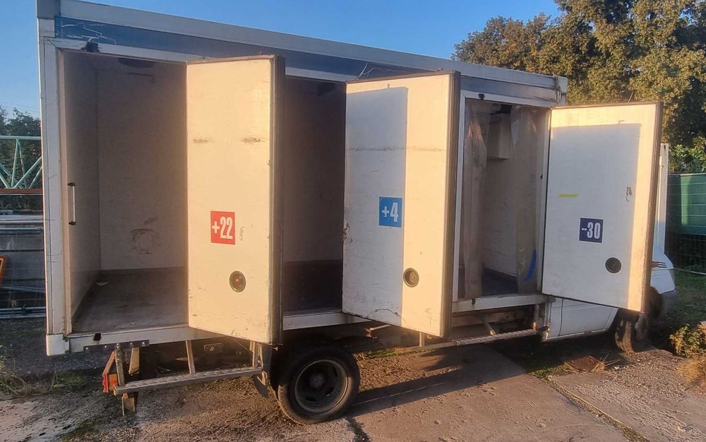Mercedes chłodnia Thermo King 3 komory uszkodzony silnik