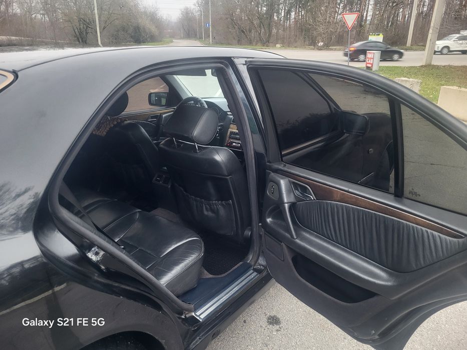 продам Mercedes w210 на полном ходу