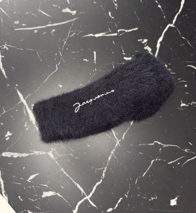 Opaska na uszy Jacquemus oryginalna