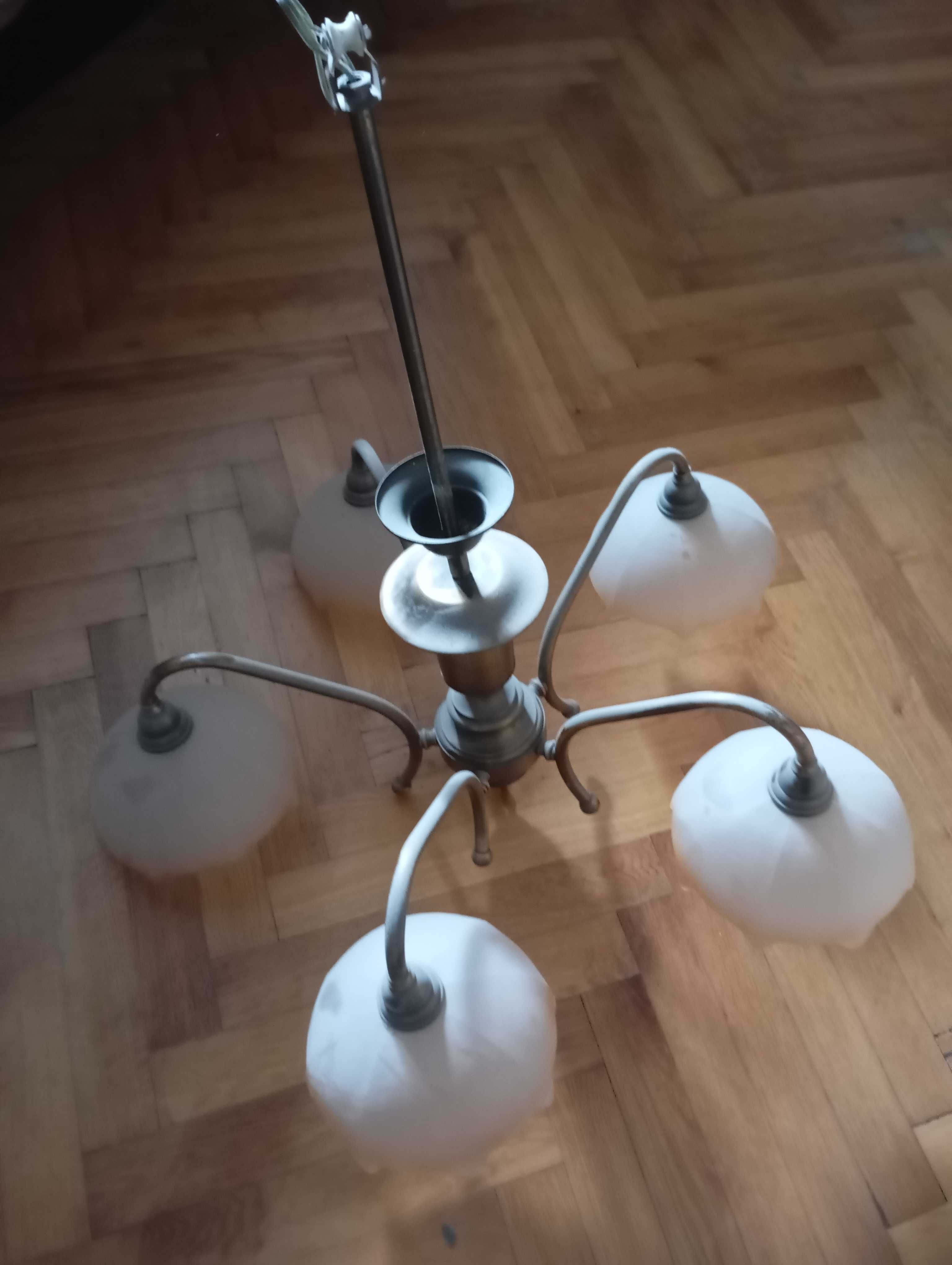 Żyrandol na sprzedaż