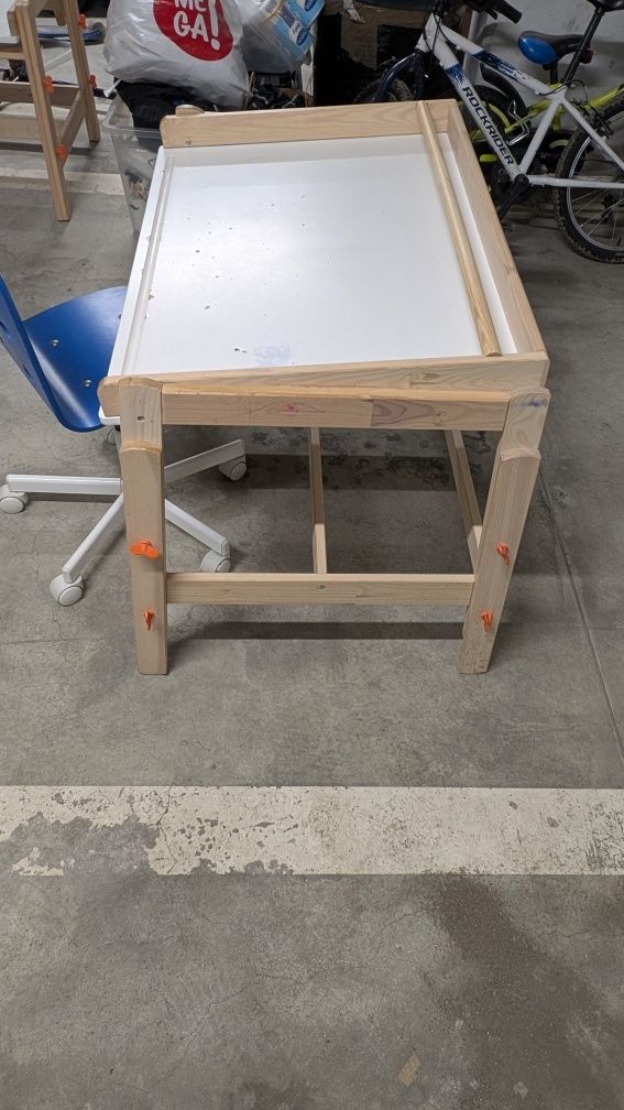 Biurka dla dzieci Ikea flisat