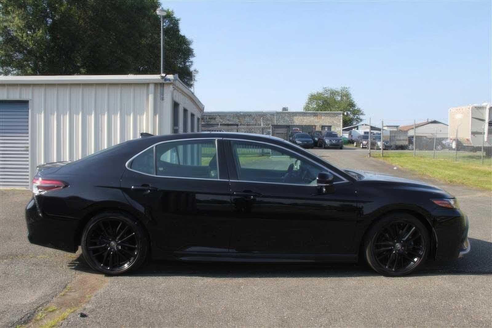 2022 Toyota Camry XSE FWD