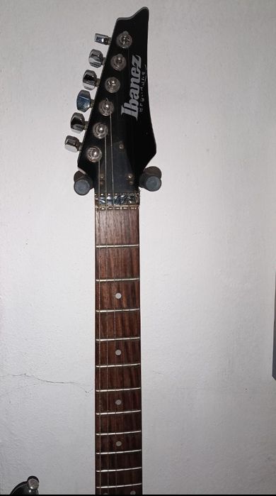 Guitarra elétrica Rock/HeavyMetal IBANEZ EDR 470 HH EMG