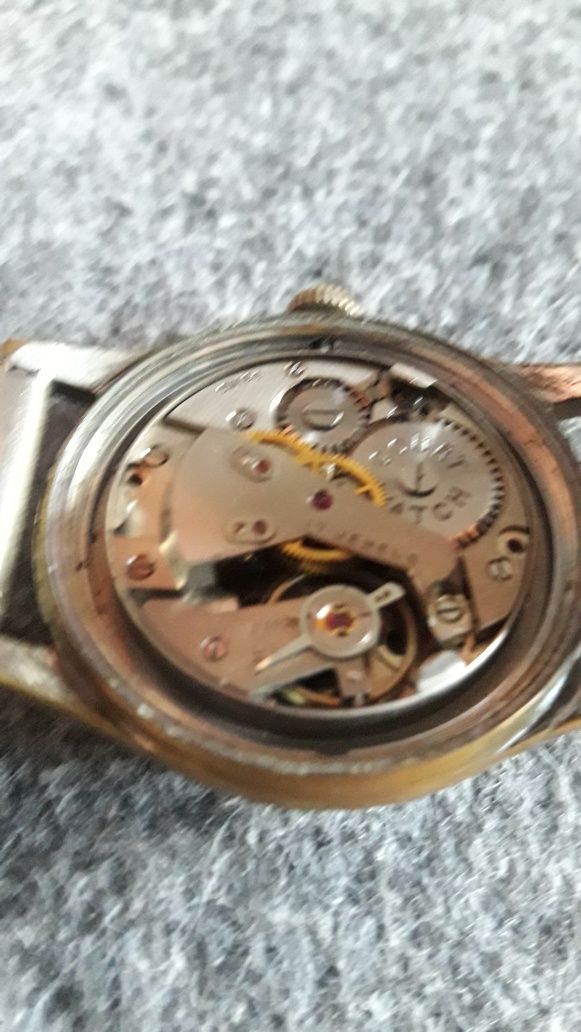 Szwajcarki zegarek Court 17 jewels
