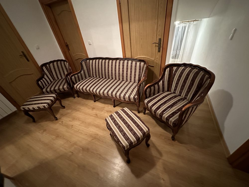 Zestaw mebli Ludwik barokowe Sofa Fotele Pufy