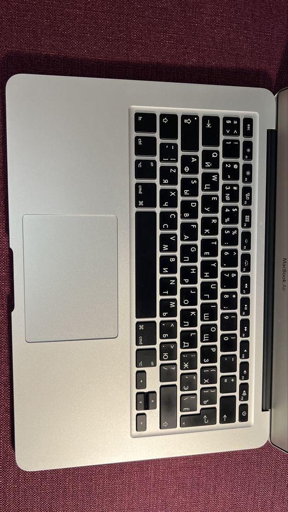 Унікальний ідеальний стан. Macbook air 8Gb/128Gb core I5 1,6 GHz