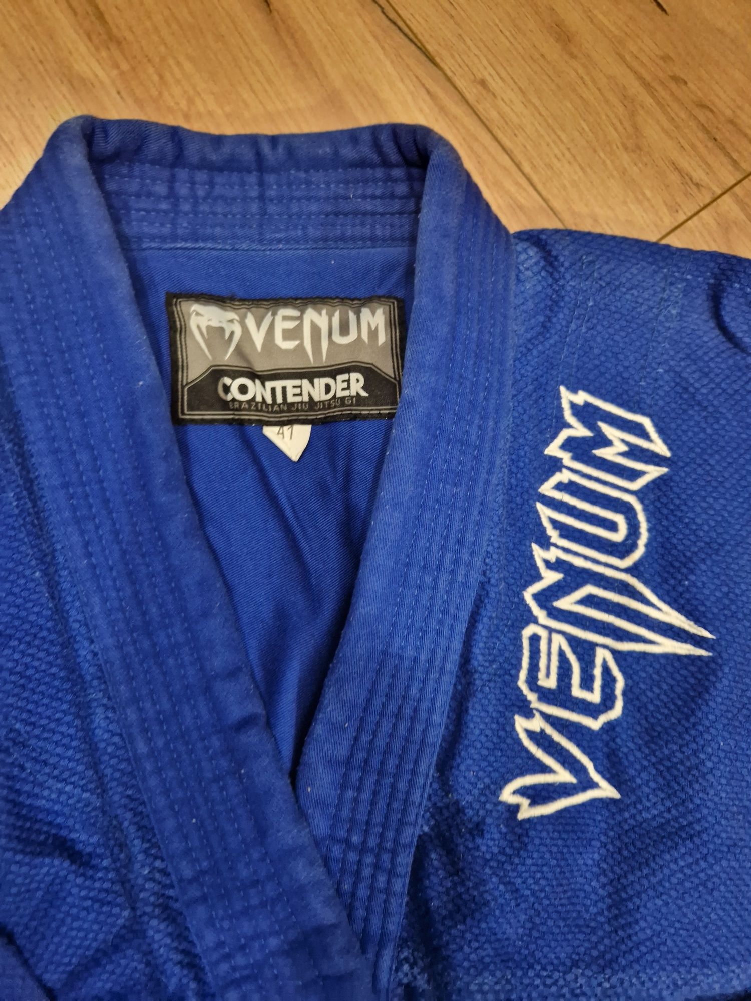 Kimono  judoka  damske venum 250 zł