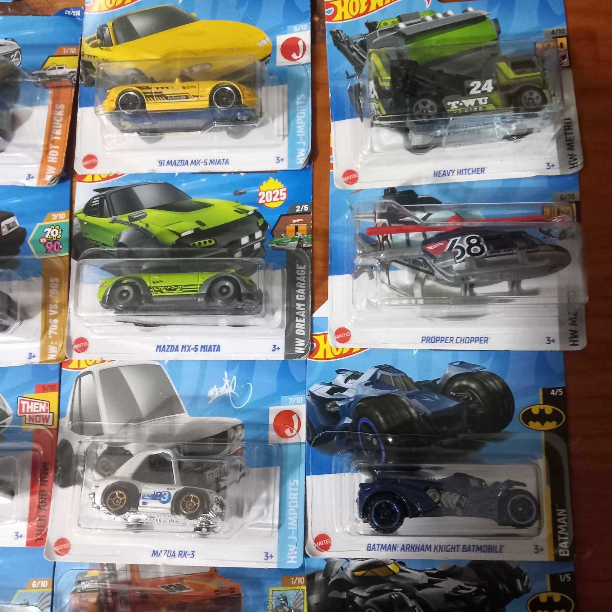 HotWheels vários modelos NOVOS com 20% de desconto