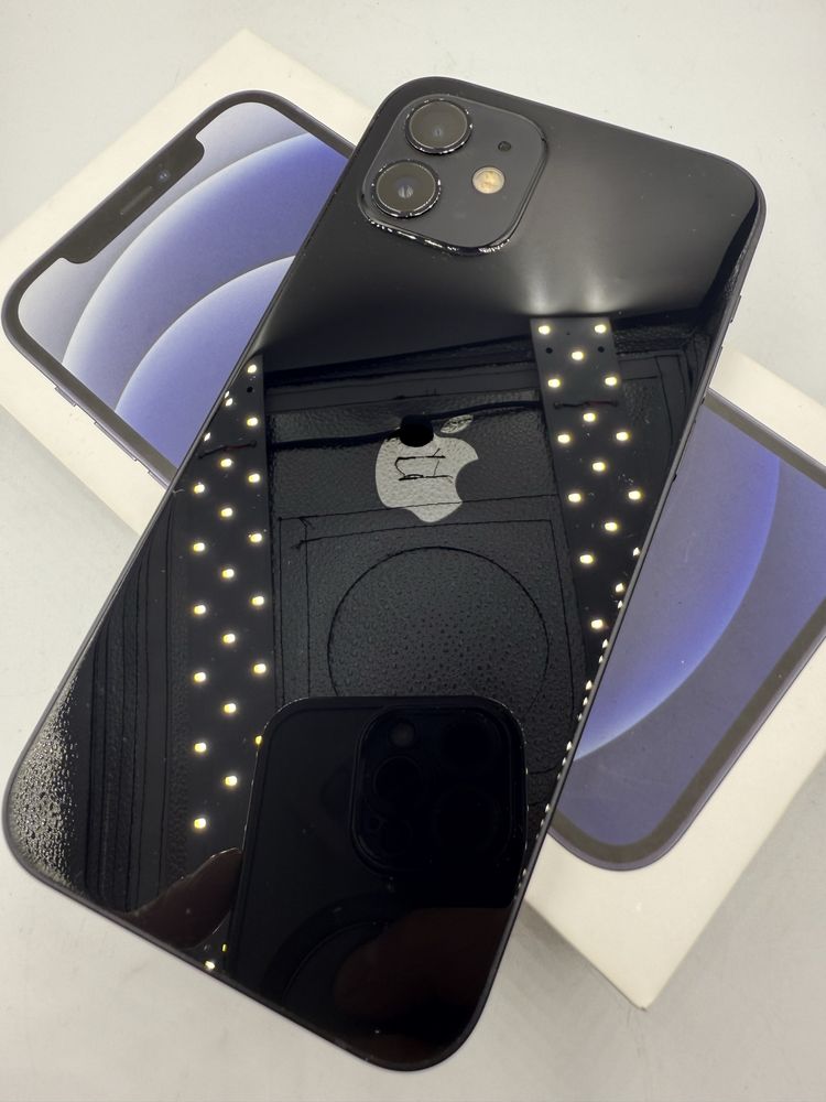 iPhone 12 128GB, Komplet, Bez blokad, gratisy