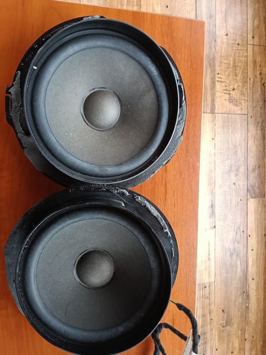 Динаміки мерседес 211