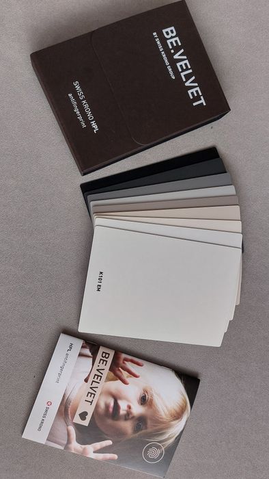 Wzornik próbnik swiss Krono hpl laminaty antifinger super mat matowe