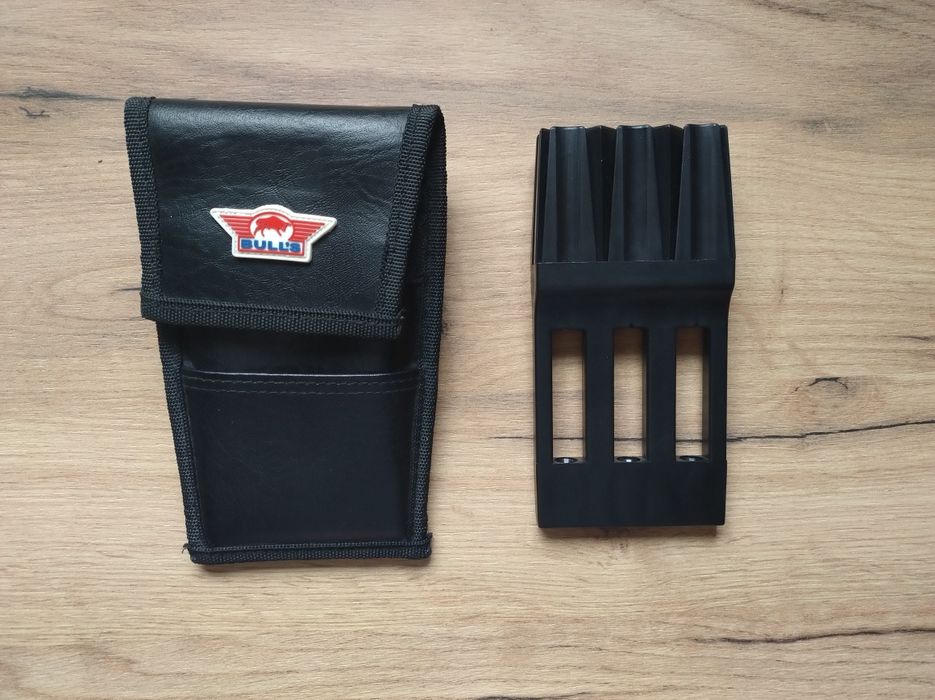 Etui noszone bulls dart