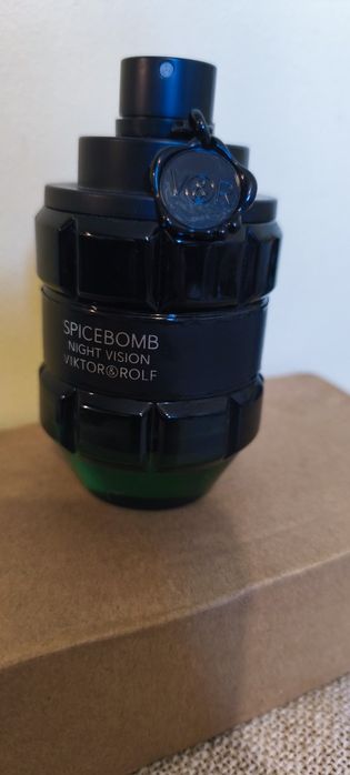 Viktor & Rolf spicebomb night vision