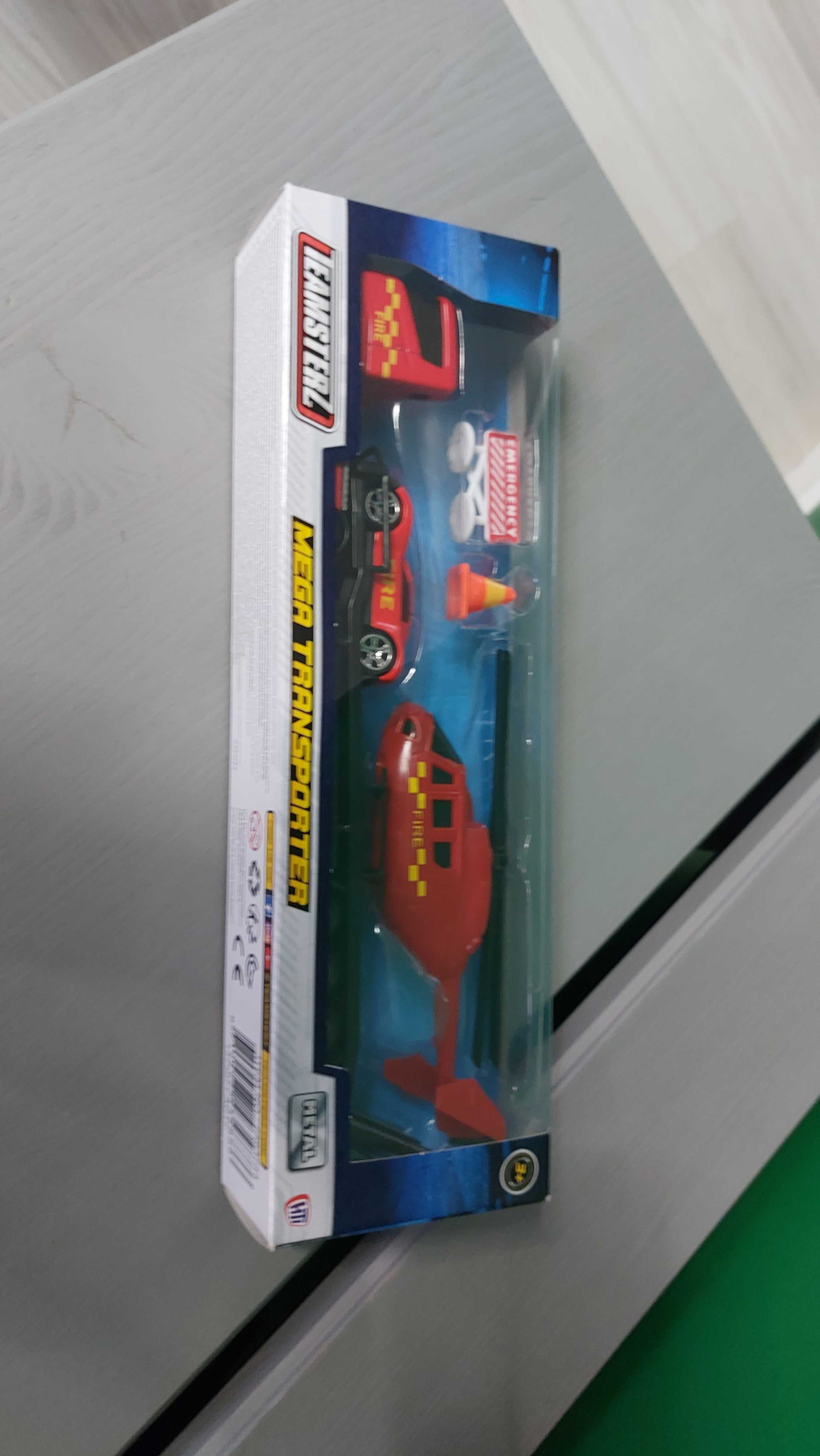 Zestaw pojazdów Mega Transporter TeamSterz