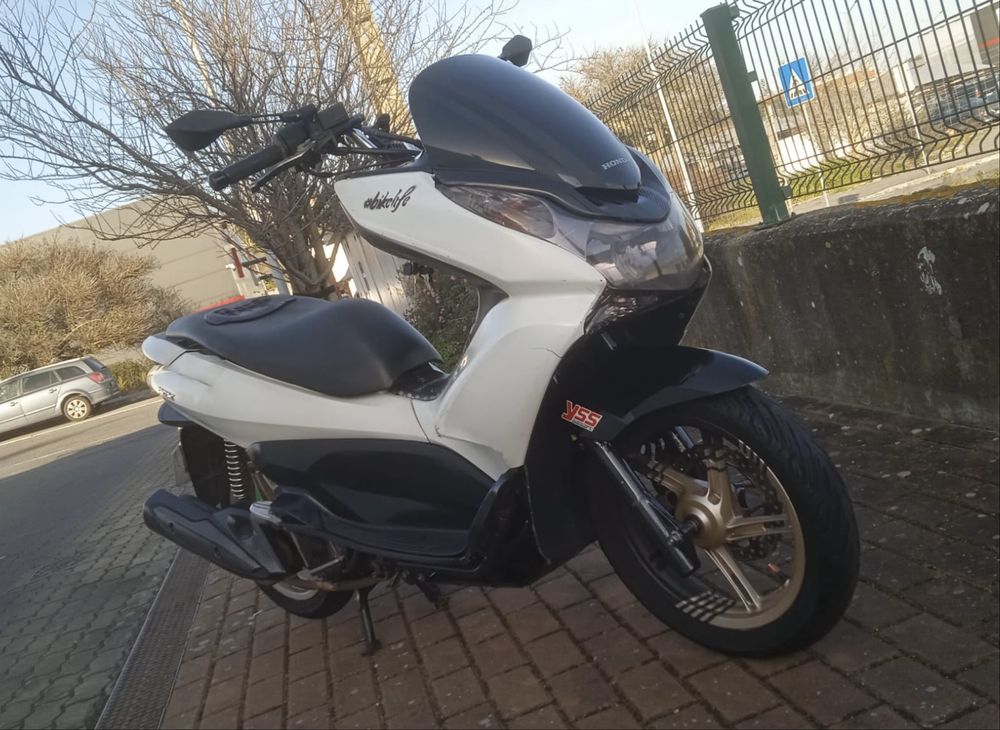 Honda pcx 2013 branca