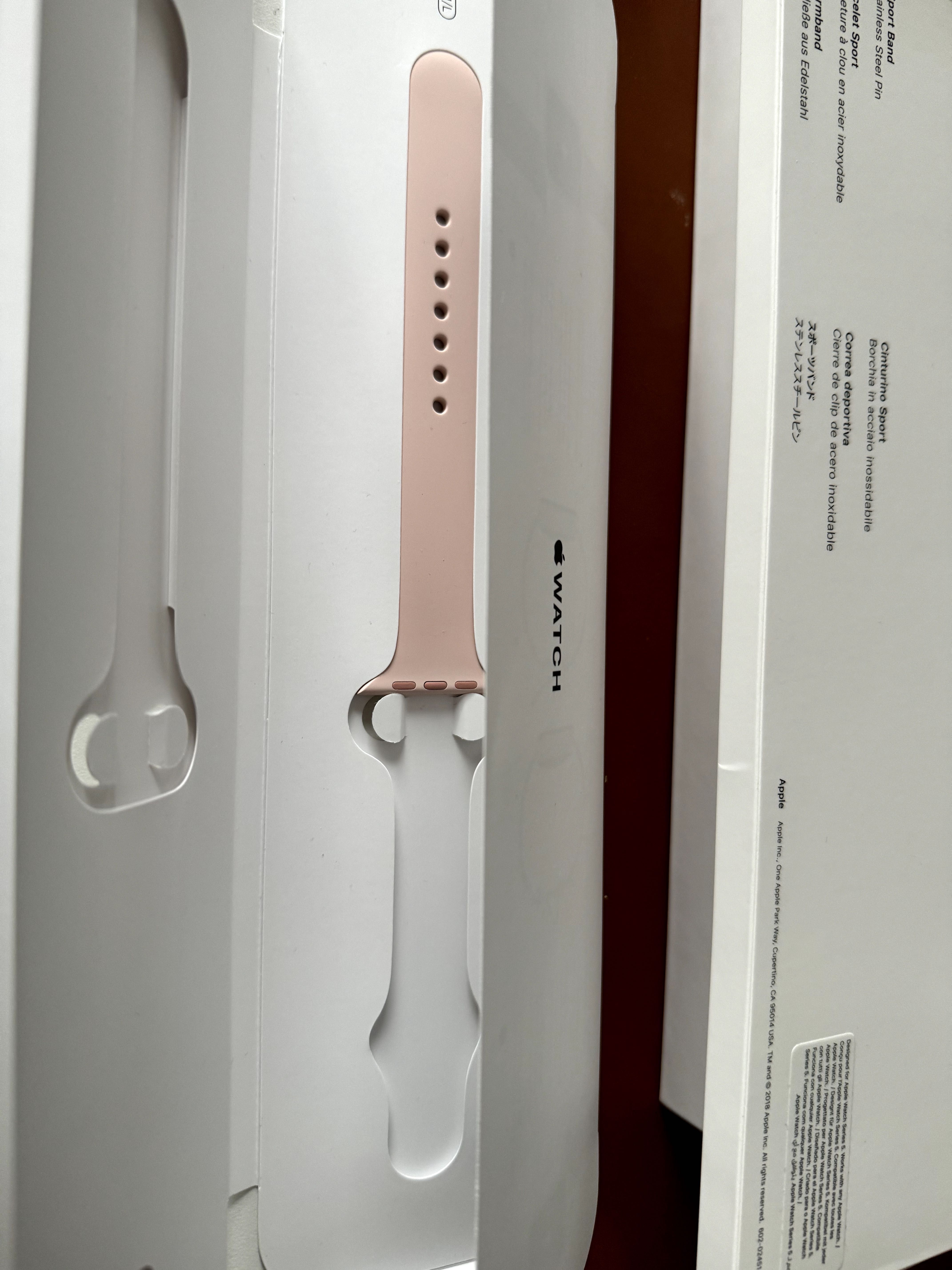 Apple Watch 5 44MM Gold