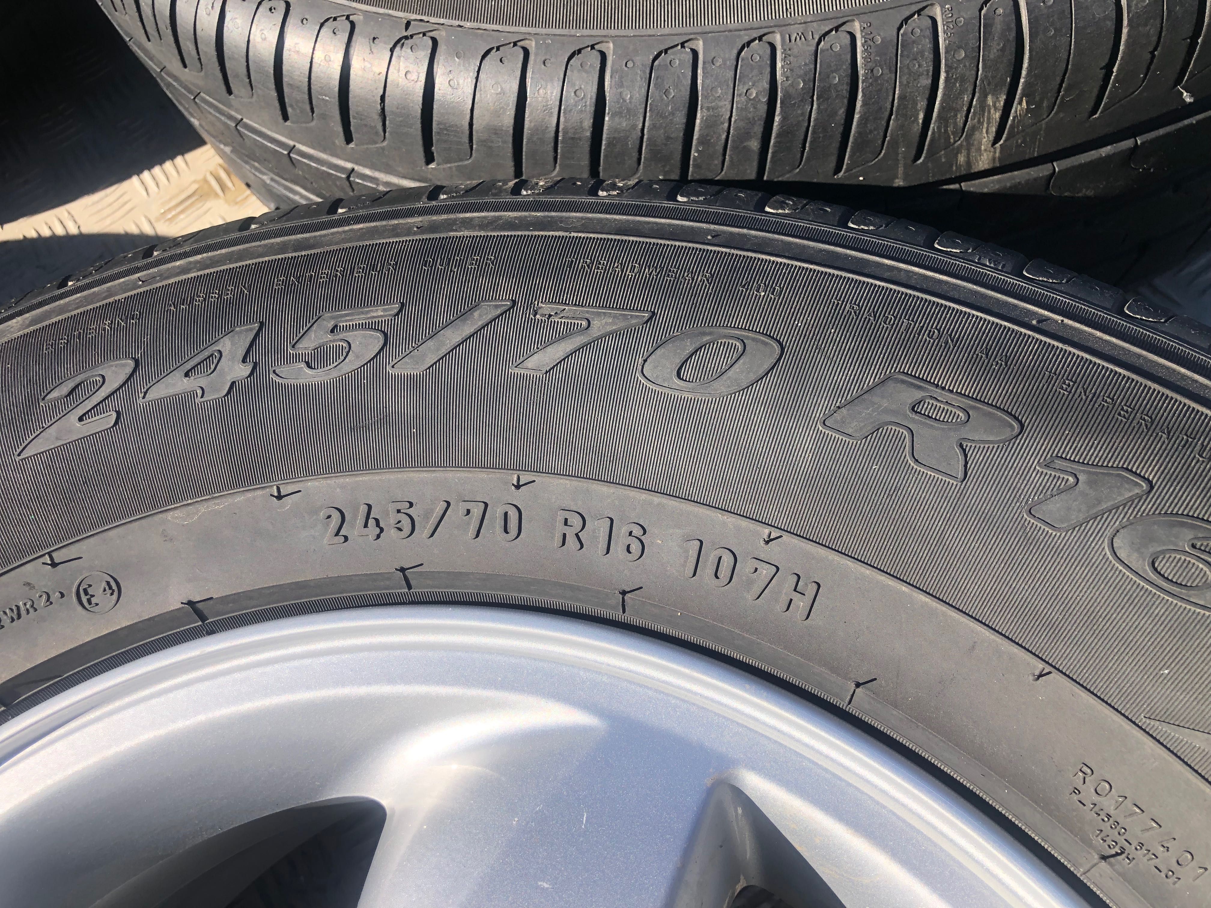 Kia sorento 245/70/16.