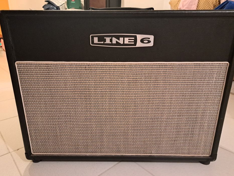 Amplificador Guitarra Line 6 com oferta pedaleira