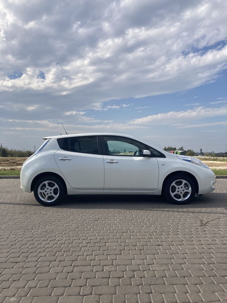 Nissan leaf 30kw